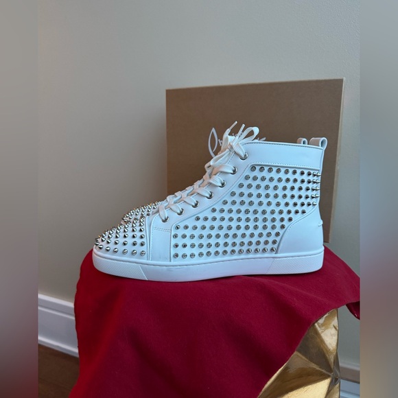NWT Christian Louboutin Louis Allover Spikes Leather Sneakers in White, Size 10 - Picture 12 of 17